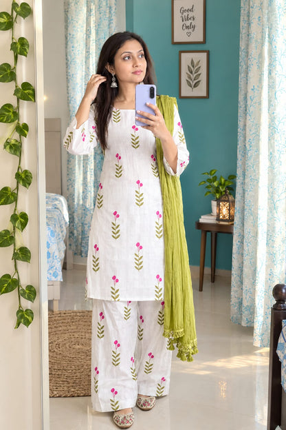 RanggSaaj White Pink Floral Pharashi Salwar Suit Set